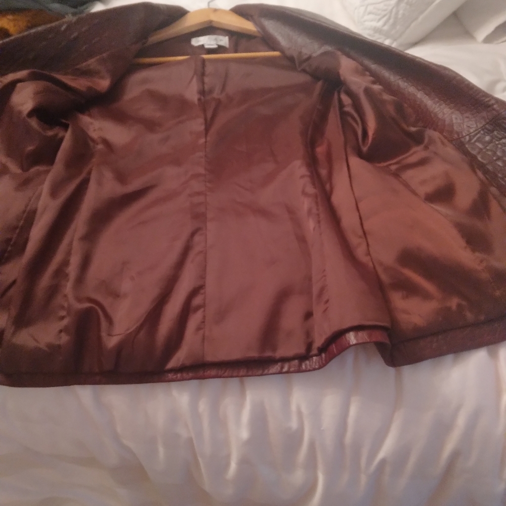 Ladies jacket - Picture 5 of 7